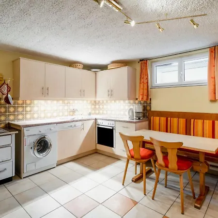 公寓 Haus Viktoria By Interhome *